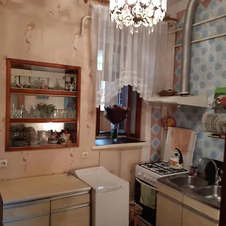 Однокомнатная Квартира, 15 Минут Пешком До Дерибасовской. *